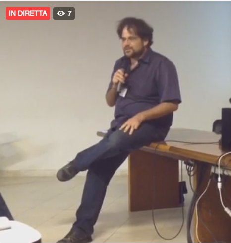 Piersoft's tweet photo. bei discorsi a #ArcheoGFOSS2016 poi con @emmcurti e @g_gattiglia piace vincere facile :) presentato @archeoarte come riuso #openiccd @MiBACT https://t.co/zhE8tUaZ2u