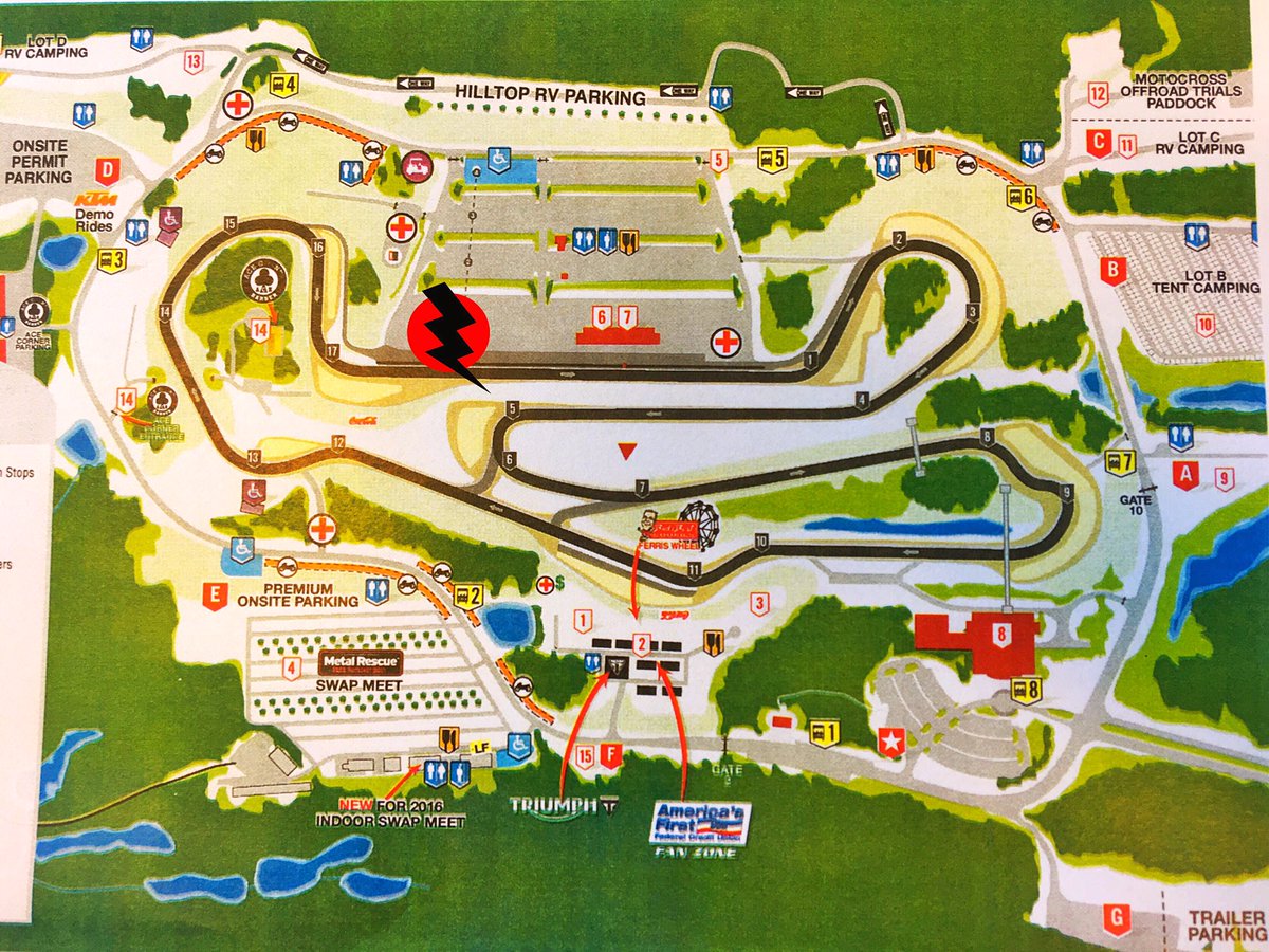 HWoodElectrics's tweet photo. Lunch break at #BarberMotorsportsPark #2016BVF.
Visit #HollywoodElectrics in the pits (red circle/black bolt).
Racing #AHRMA #eMotoRacing 10 https://t.co/hgpmMvWX5z