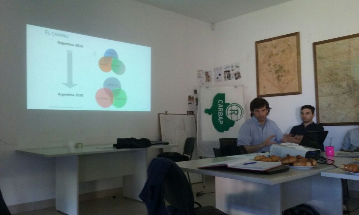 .<a href="/MatiasCardini/">Matias Cardini</a> diserta sobre "Desafíos medioambientales en la producción" en la Reunión de Delegados de <a href="/AteneosCARBAP/">Ateneos CARBAP</a>