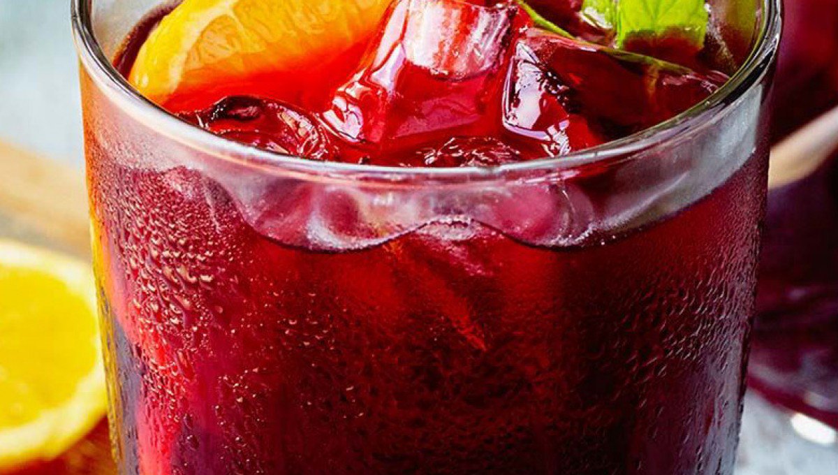 grillgouve's tweet photo. Para este calor #Paraguanero una #Sangría estaría perfecta. https://t.co/ca4oupw70q