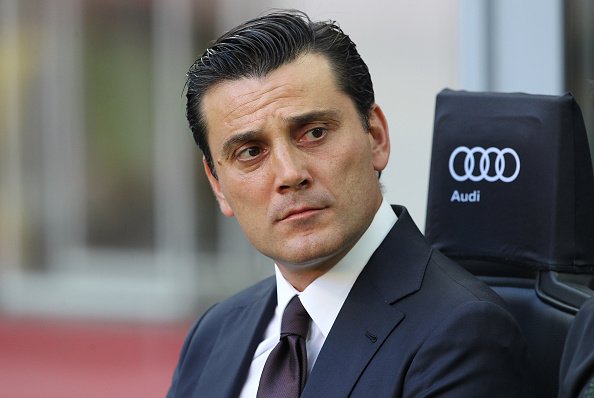 MilanLiveIT's tweet photo. #ChiassoMilan, #Montella: "#Montolivo tornerà più forte di prima. Complimenti a #Romagnoli"
Leggi l'intervista: https://t.co/t6ErfEnSlA https://t.co/VQmxdaz7Cp