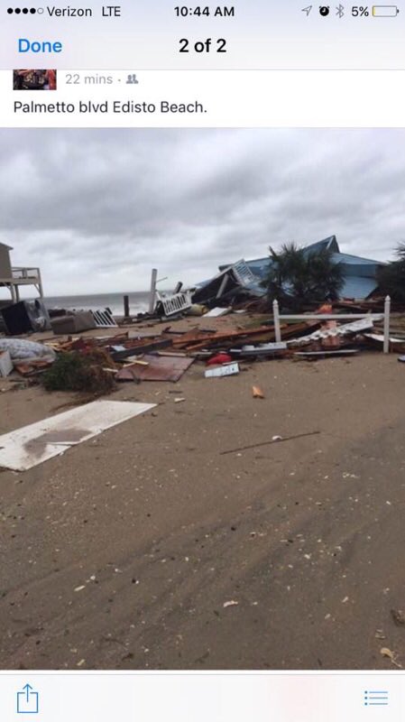 HaloPit's tweet photo. Before and After on Edisto Island SC #HurricaneMatthew #edistobeach https://t.co/EGZFKVXknO