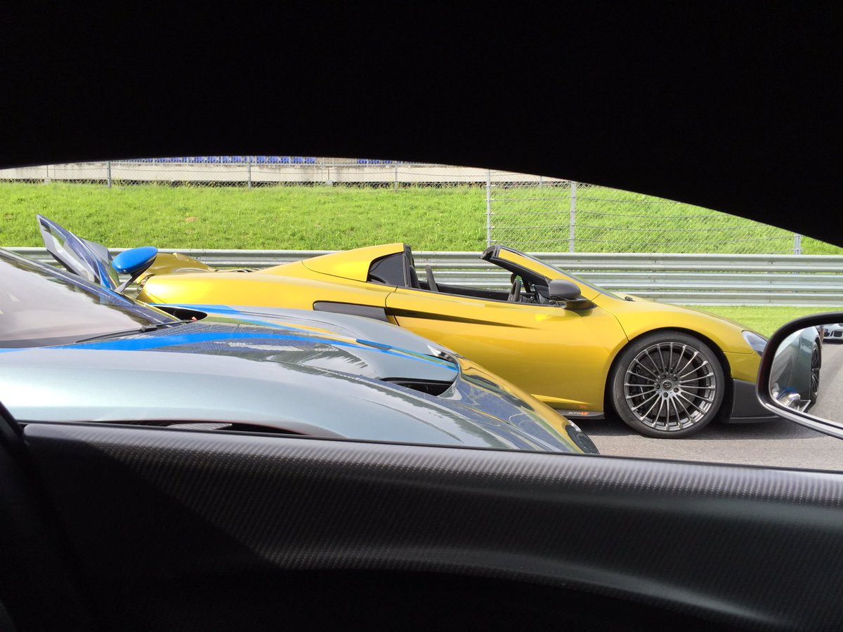 OwenTheNorris's tweet photo. Concentration at maximum whilst close tracking with this lot on #TopGearSpeedWeek https://t.co/YH1go4adbt