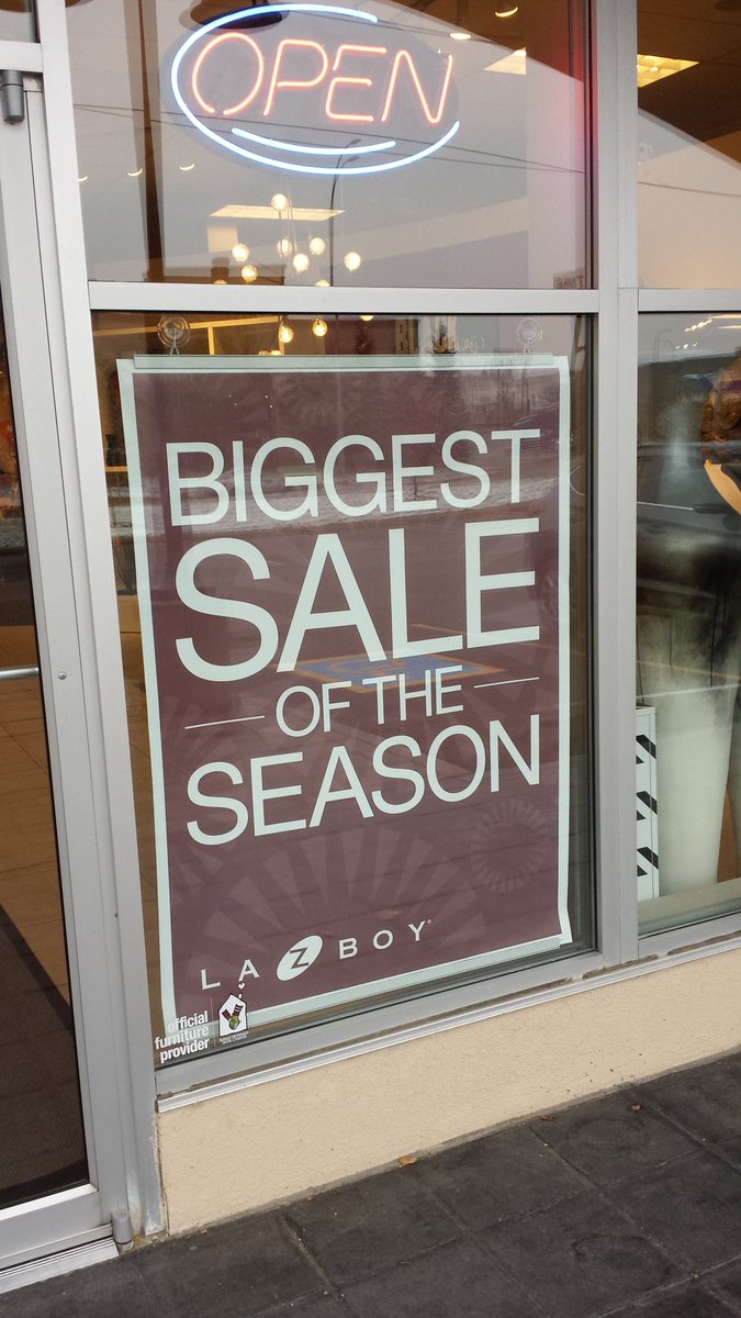 889ShineFM's tweet photo. Today from 10-1pm, @mikeonshine broadcasting live from @lazboy south in  Deerfoot Meadows! #JoinUs #HugeSale #GrabLunch https://t.co/N6oH2fJnV5