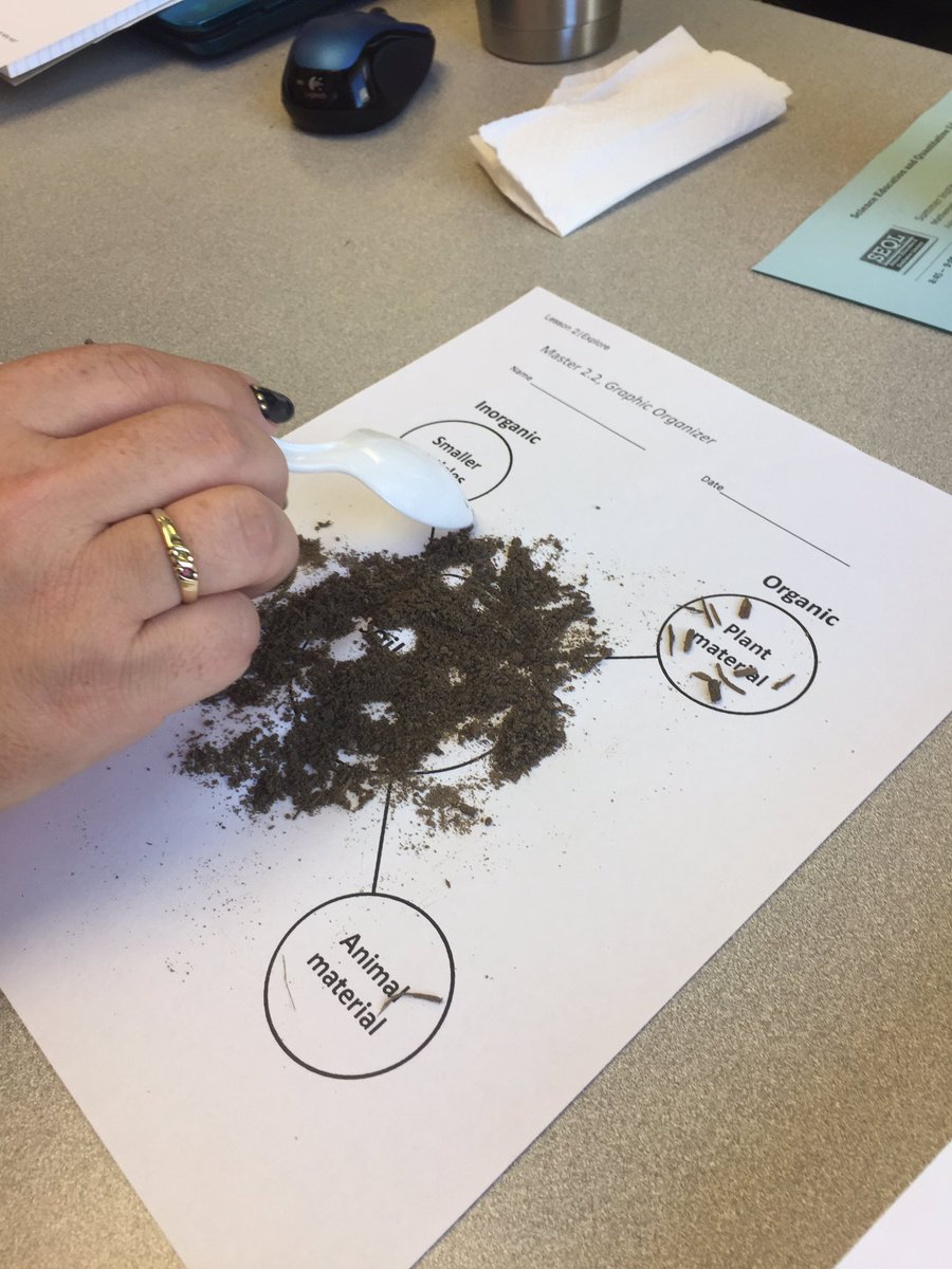 Diabolical_Mr_F's tweet photo. @edgar_murray @CheriIngle202 sorting particulars of soil to understand composition #stcr13 #SEQL2016 #teacherslearning https://t.co/QXRFDjs7zf
