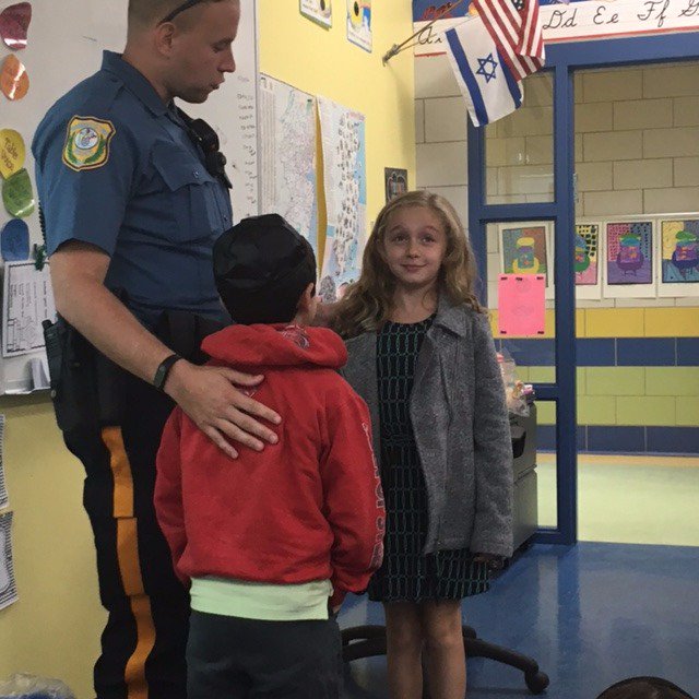 VoorheesPolice's tweet photo. PO Belli at an #AdoptaCop Lesson at @KellmanBrown during #NationalCommunityPolicingWeek, this program runs all school year 4 all 3rd grades. https://t.co/BVKzUxkANS