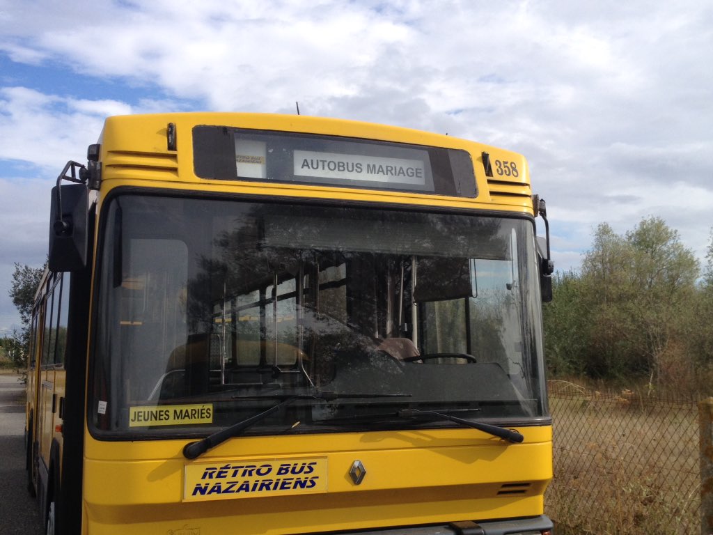 RBN44600's tweet photo. Nouvelle girouette #autobus #musee pour notre #Pr112 #busmusee https://t.co/u2seWyB5vu
