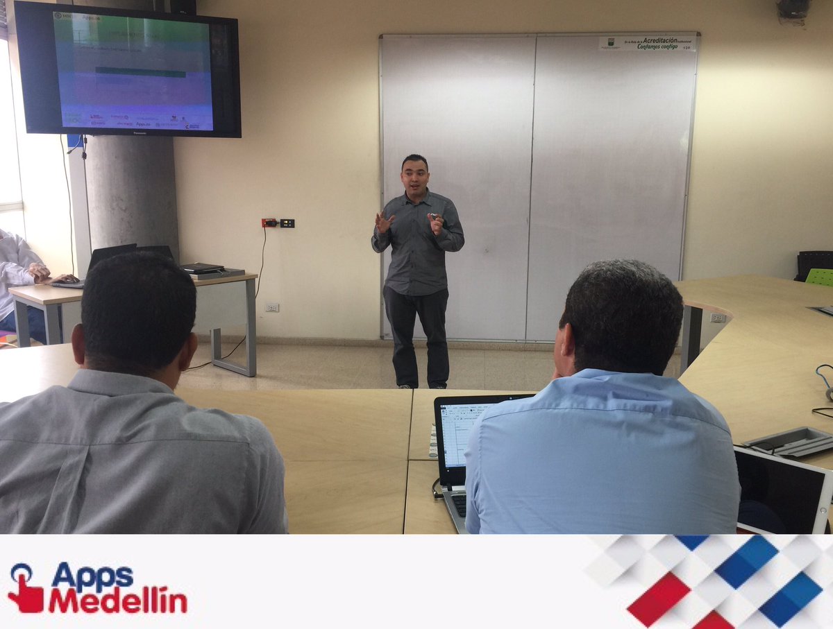 AppsCoMedellin's tweet photo. #ShamanFrog pretende desarrollar en los estudiantes la lógica matemática a través de un divertido juego @AppsCo @Ministerio_TIC https://t.co/cpjDgCBLih