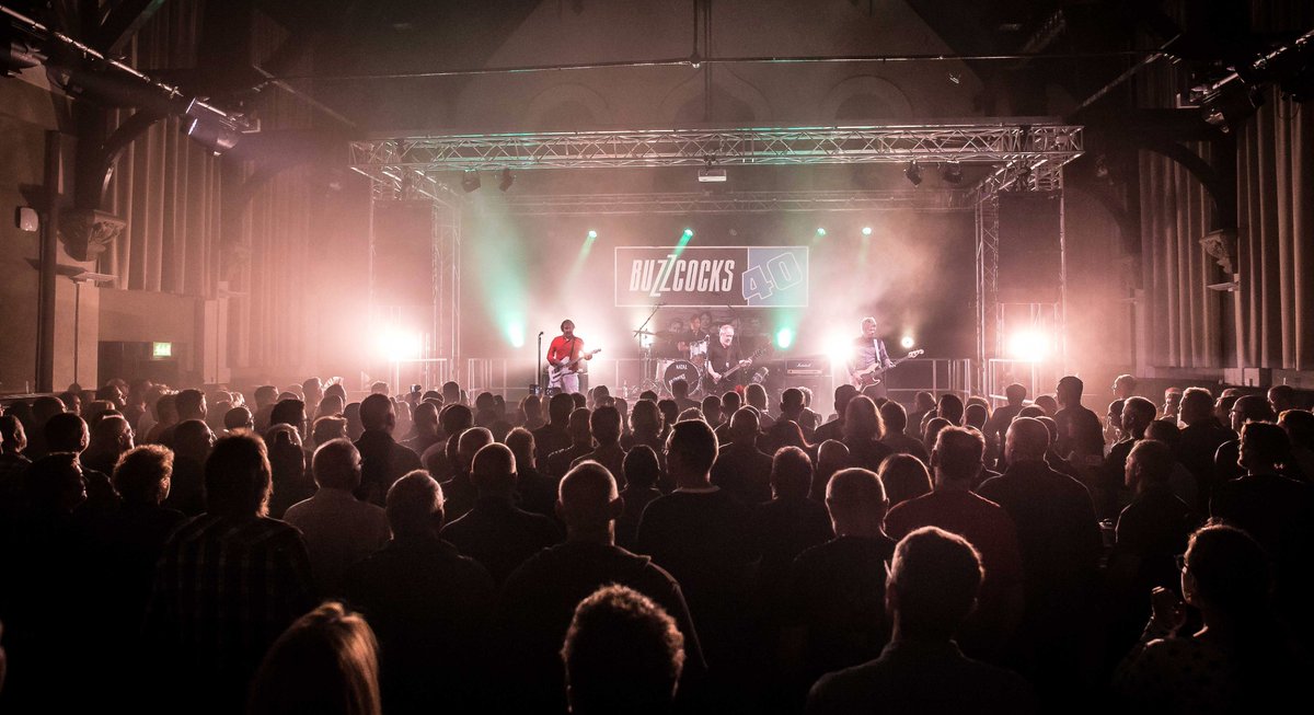 ianphotoboy's tweet photo. First night of @Buzzcocks #Buzzcocks40 tour @Unity_Works with @stephen_diggle #PeteShelley @dannyfarrant #ChrisRemington https://t.co/57UNqGRYV9