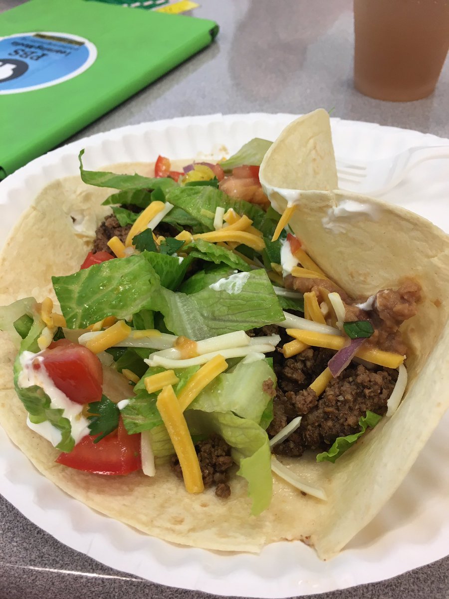 EdcampCWV's tweet photo. Amazing lunch from Thaibilly Kitchen and Buzz Food Services at #EdcampCWV https://t.co/gJgSWvFpwl