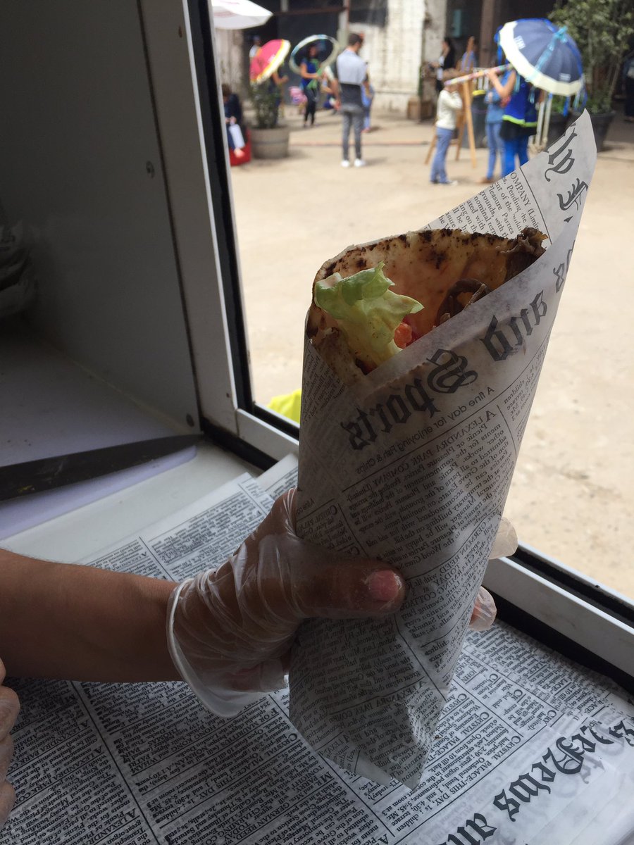 elburrochingon's tweet photo. Pasa por #EncuentroLocal a probar nuestras #fajitas de #pollo #carne o #vegetariano 😉 ¡Te esperamos! https://t.co/D2yuqw2kNN