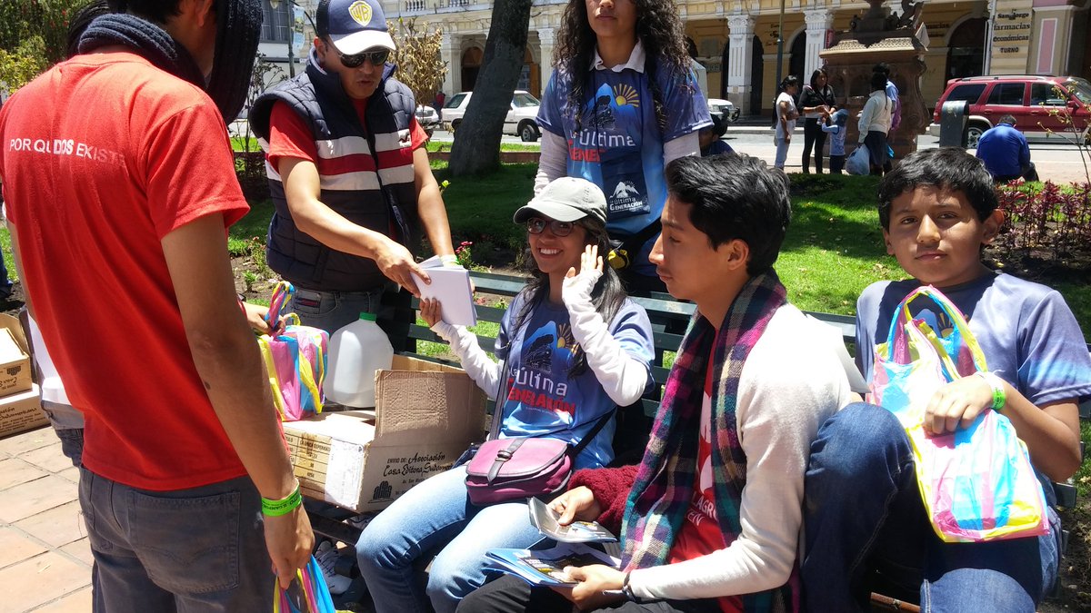 parkourMur's tweet photo. Jóvenes Adventistas
#ParqueMaldonado
#impactoRiobamba
#CamporiUE 
@NapoCadena https://t.co/zJ2tMas7Of