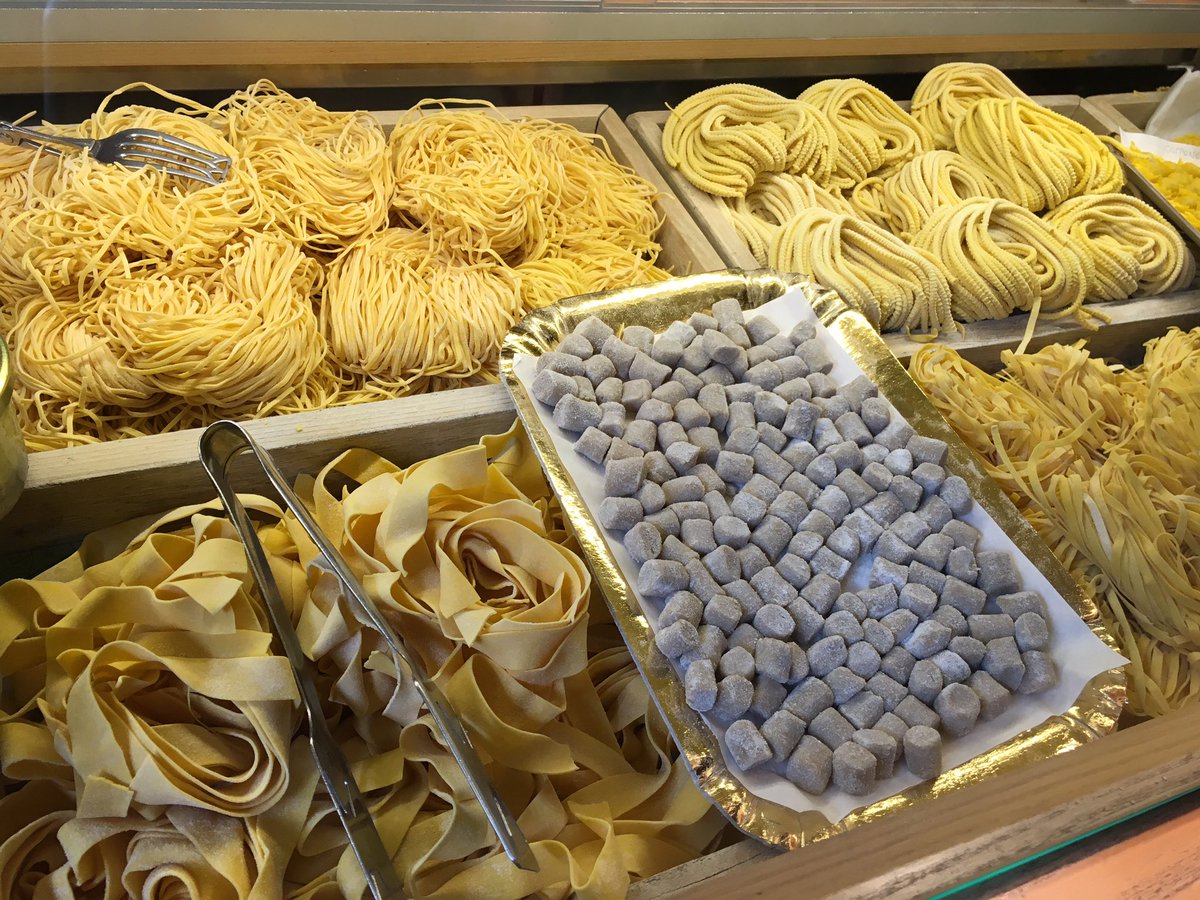 MarcoColognese's tweet photo. #FortunaChe vorrei mettermi a dieta.. #Remelli #Pastificio #Valeggio https://t.co/wKdYz9Kxwz