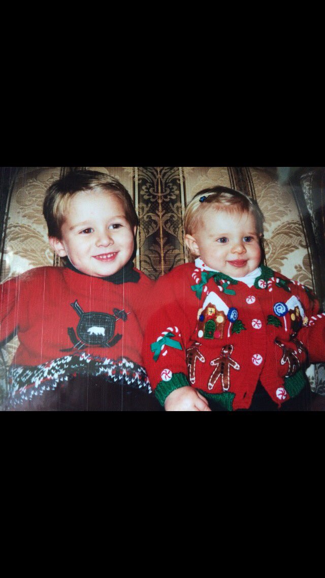 _Emily_Moore_1's tweet photo. Happy Birthday @BIGnate_19 hope your partying it up at college!🎈 https://t.co/VjM48ygIvl