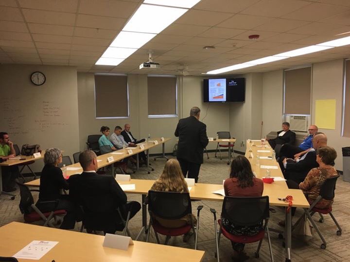 RepRalphWatts's tweet photo. Pics of talking w/ Dist. 19 school administrators! I will continue to work hard for the people and schools of District 19! #VoteWatts https://t.co/O2y7B02Oq7