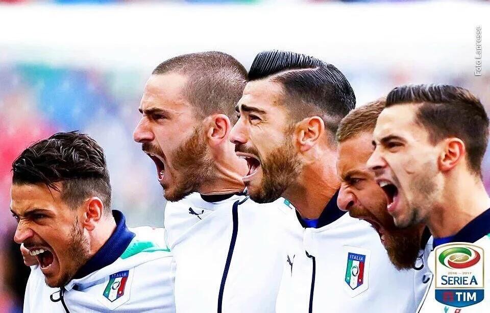 TheClubPark's tweet photo. Passion level = Italians https://t.co/OeVyMZUQz4