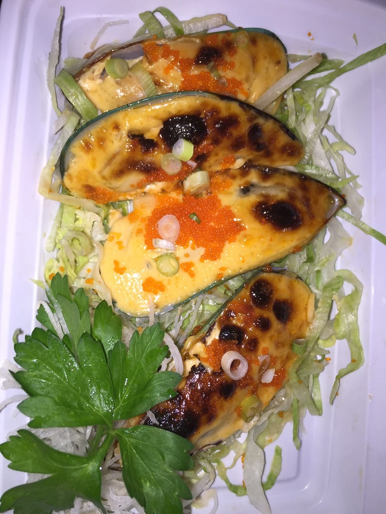 860TOGO's tweet photo. Baked mussels at #Kuyi #Sushi in #Cromwell. #Foodporrn #foodphoto #Connecticut  #860 #I91 #Cromwell #RockyHill #SaturdayNight #SundayFunday https://t.co/OPcj52B1Cd