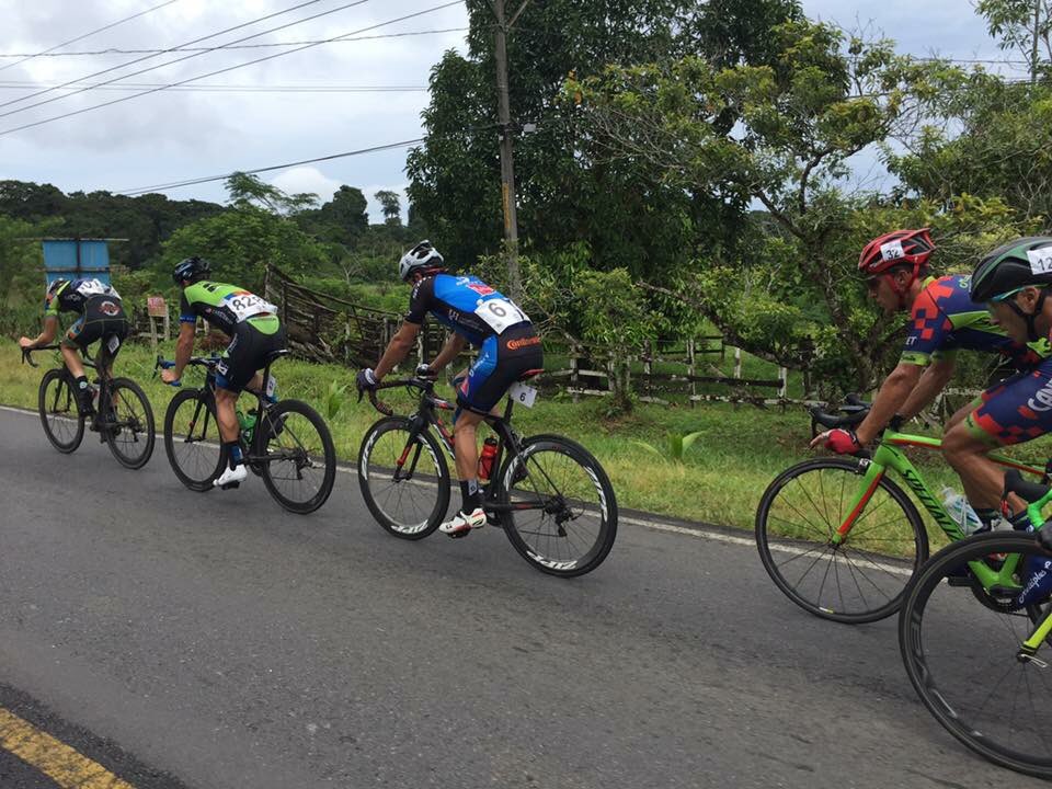 FerthEsquivel's tweet photo. Vamos en la fuga!! #VueltaCaribe https://t.co/HmHJ8EvH29
