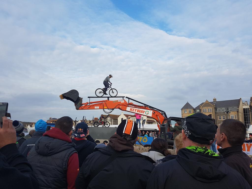 donsmotofox13's tweet photo. @WestonBeachRace #RHLWBR bit of craziness https://t.co/htudrXAdip