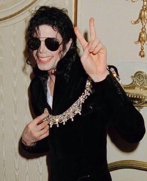 Madonndonia2's tweet photo. King of peace 
King of pop
King of Everything good https://t.co/J4hV57Wqtx