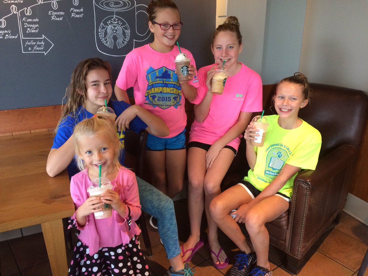 kellymcox3's tweet photo. Post swim practice energy #cgbd #carpoolfriends https://t.co/d5krdb6wzA