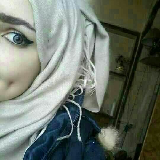 h469991's tweet photo. 👼
أعتَرِفْ ؛
كَذِبتُ كَثِيراً حِينَ قُلت ” لا أهْتَمْ ‘‘
بلىَ .. أنَا أهْتَم ، وَ أُحِب ، وَ أغَار إيضاً ,,💔 https://t.co/tRSmJdMLti