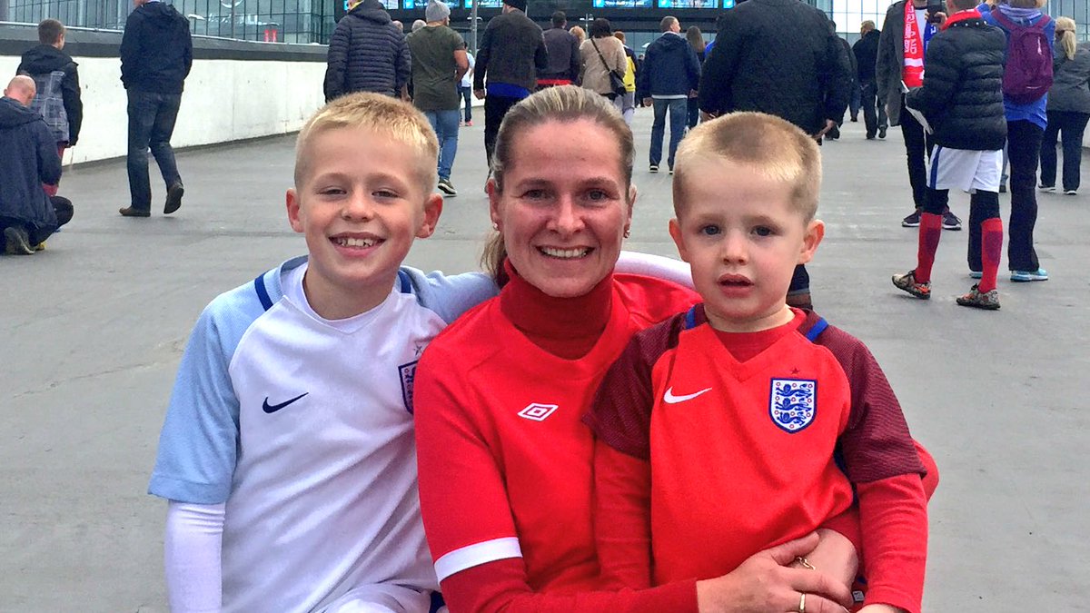 Lee Vaughan tweet media