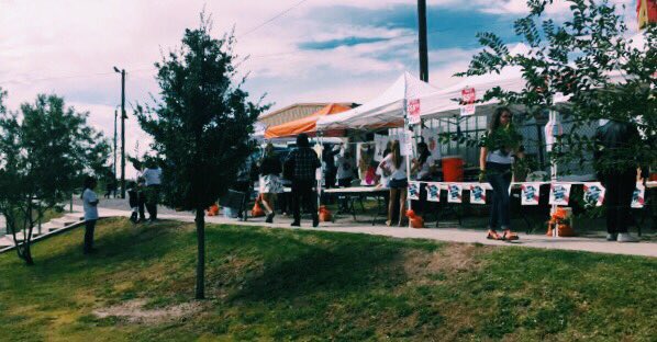 VillageVibesMF's tweet image. Couldn&apos;t have asked for better weather for the first ever #VillageVibesMusicFestival 🙌
Head over to our Instagram for live updates!