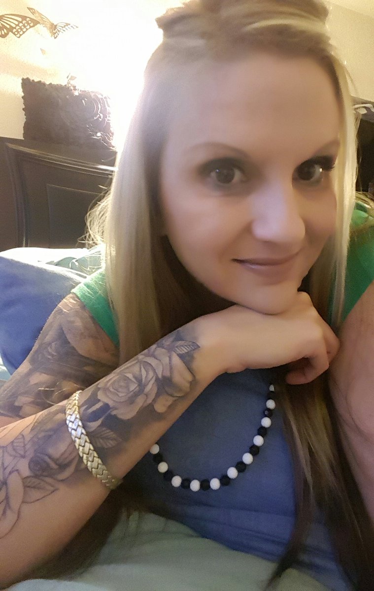 QueenaAnne's tweet image. Live laugh love everyday to the fullest