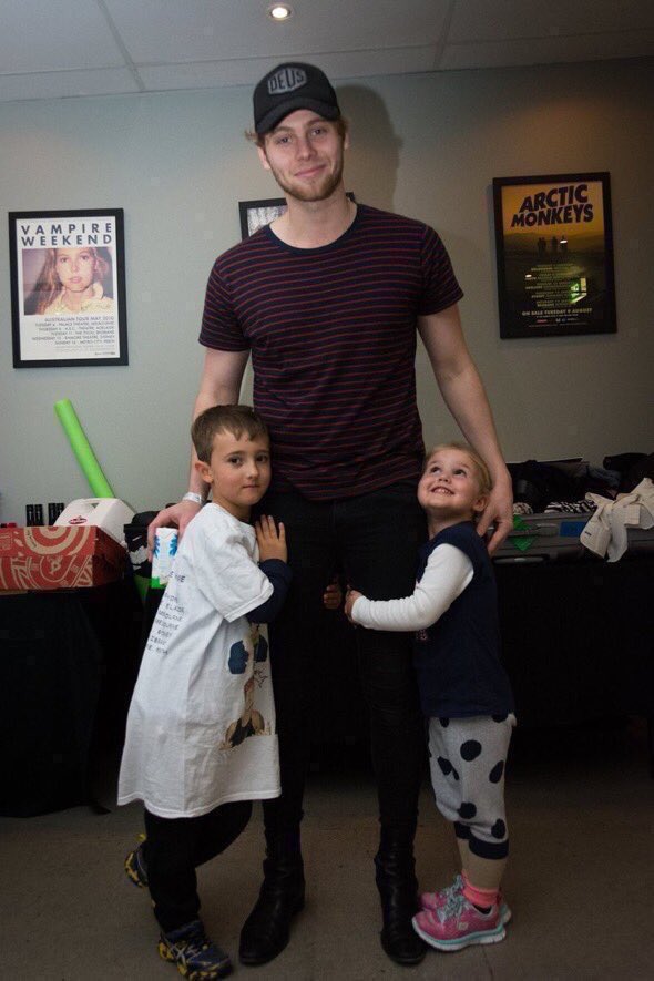 mukearchive's tweet image. ohmygod