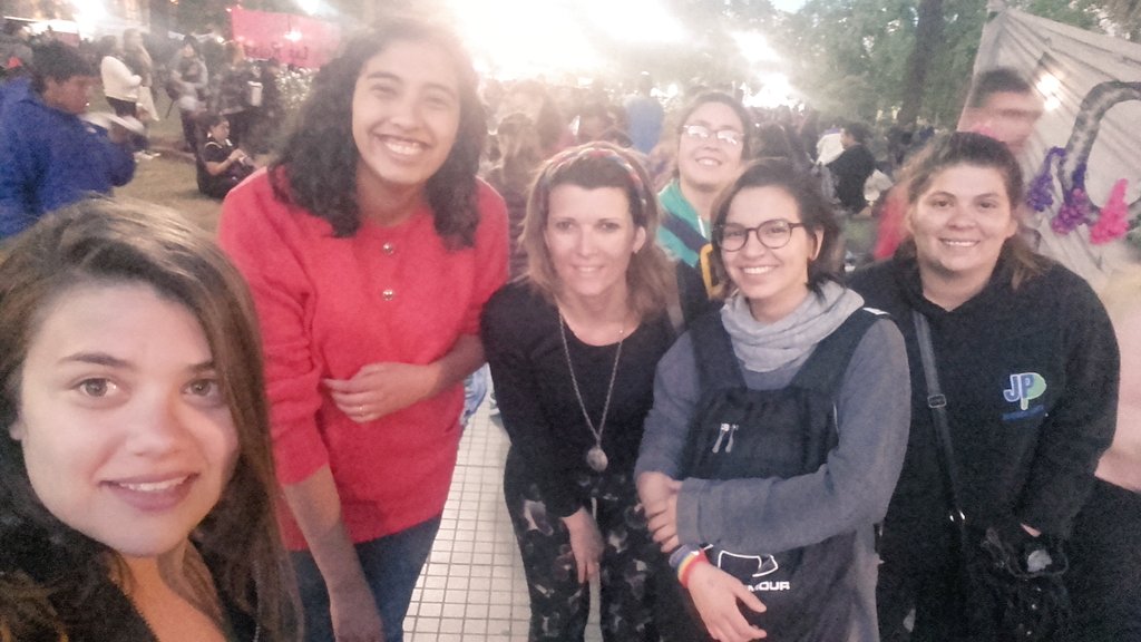 Maia_Leiva's tweet photo. Participamos de las comisiones de #Mujer&Educación y #MujerPoder&Politica
#EncuentroNacionalMujeres https://t.co/knXCdwtRlw