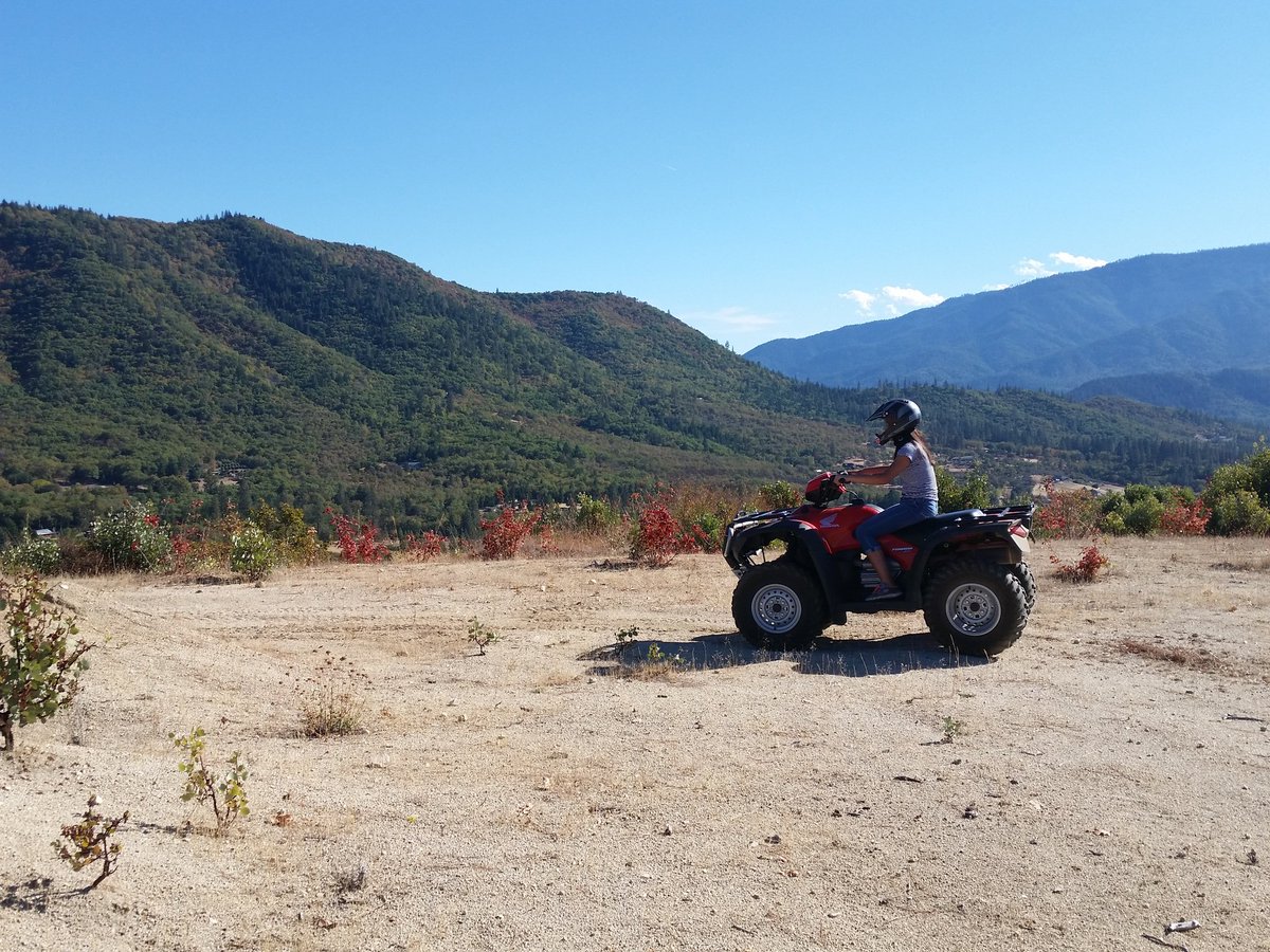 bentsr's tweet photo. First time solo on the quad
#wemetourdeductable https://t.co/30vSbUtk3P