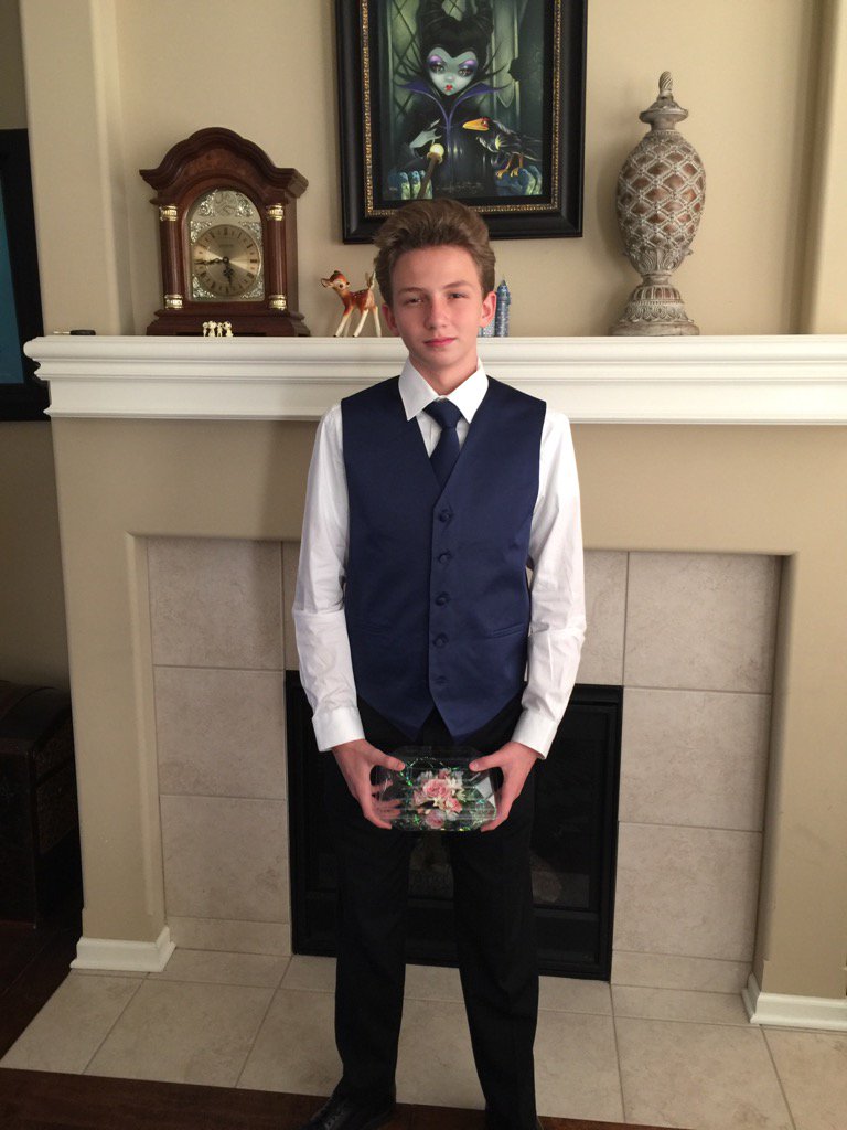 JenCramer72's tweet image. My beautiful boy and his first homecoming. #BeYou