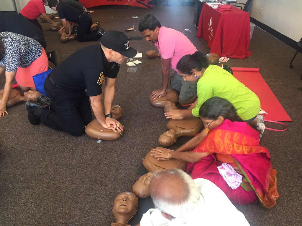 SantaClaraFD's tweet photo. Having a great time meeting the community at our #fireopenhouse https://t.co/lSsmnGMstV