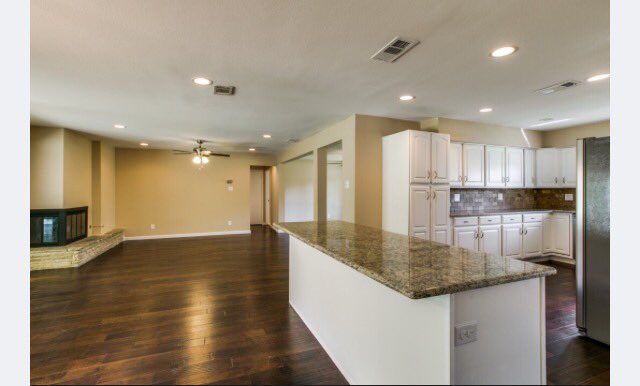 DHomes_Flippers's tweet photo. #OpenHouse today at 3315 Northaven Rd. #Dallas,TX 75229 Come by and check out this charming home TODAY from 2p-4p. #newlisting #sneakpeak https://t.co/2Ay74li9IB
