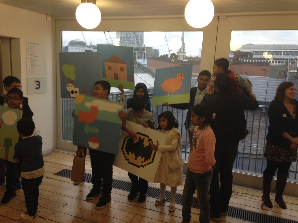 edders2012's tweet photo. Awesome afternoon celebrating kids exploring tech with the guys from @inventorsclubx and @TheMohima95 @_welshwizard #towerhamlets #techTH https://t.co/etJAd1ajTw