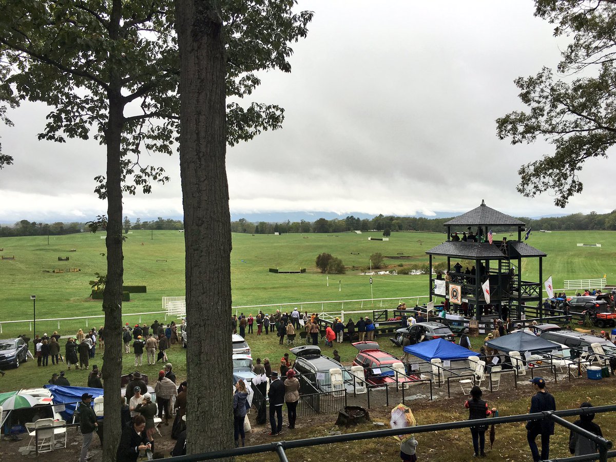 IAmSophiaNelson's tweet photo. It's a soggy day here in @MiddleburgVA I am attending the annual #FallRaces as a guest of @MerrillLynch great day! #Autumn https://t.co/zVI4OalW4x