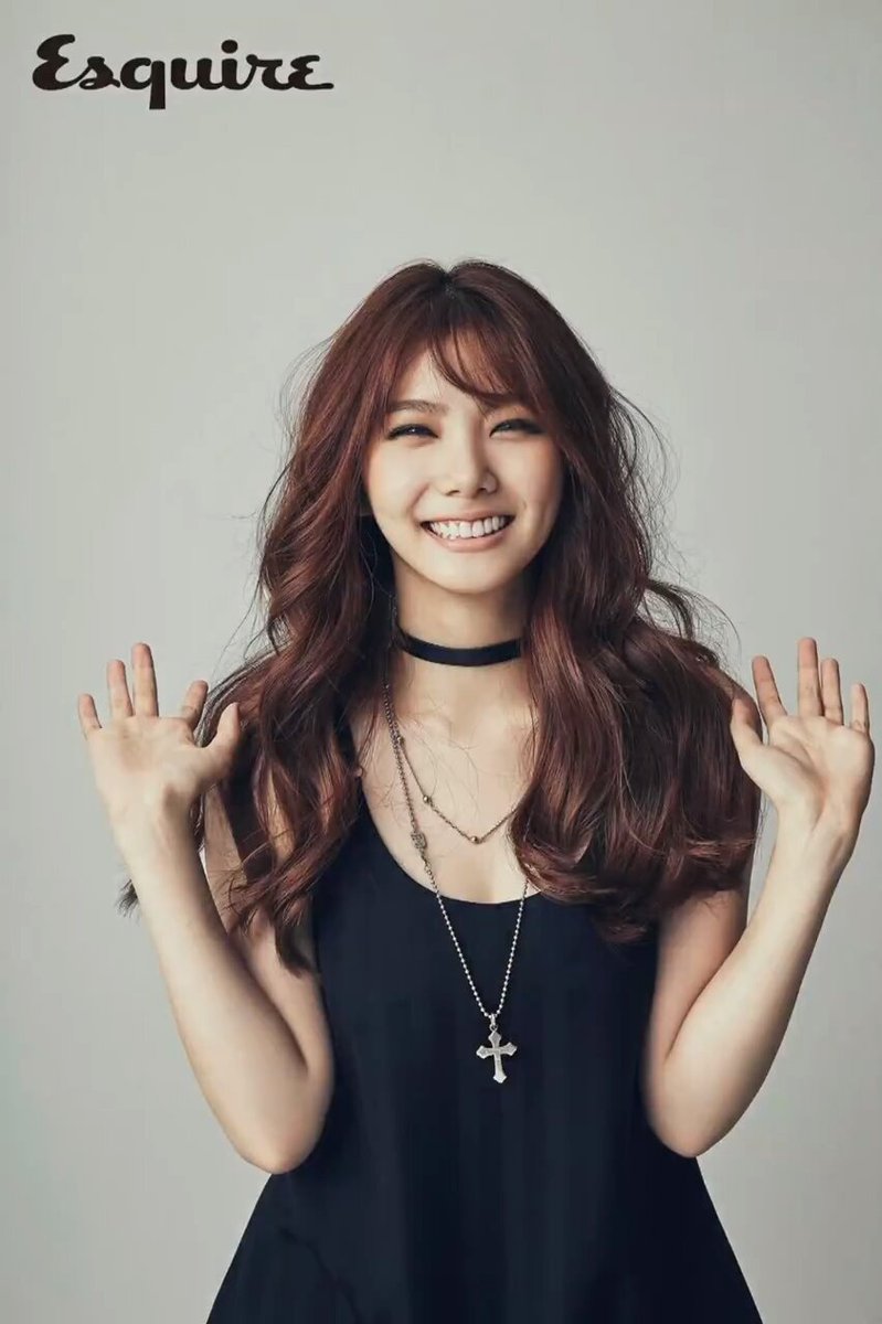 afterspics's tweet photo. Kaeun for Esquire Korea (October 2016) https://t.co/9iQ5zj69RZ