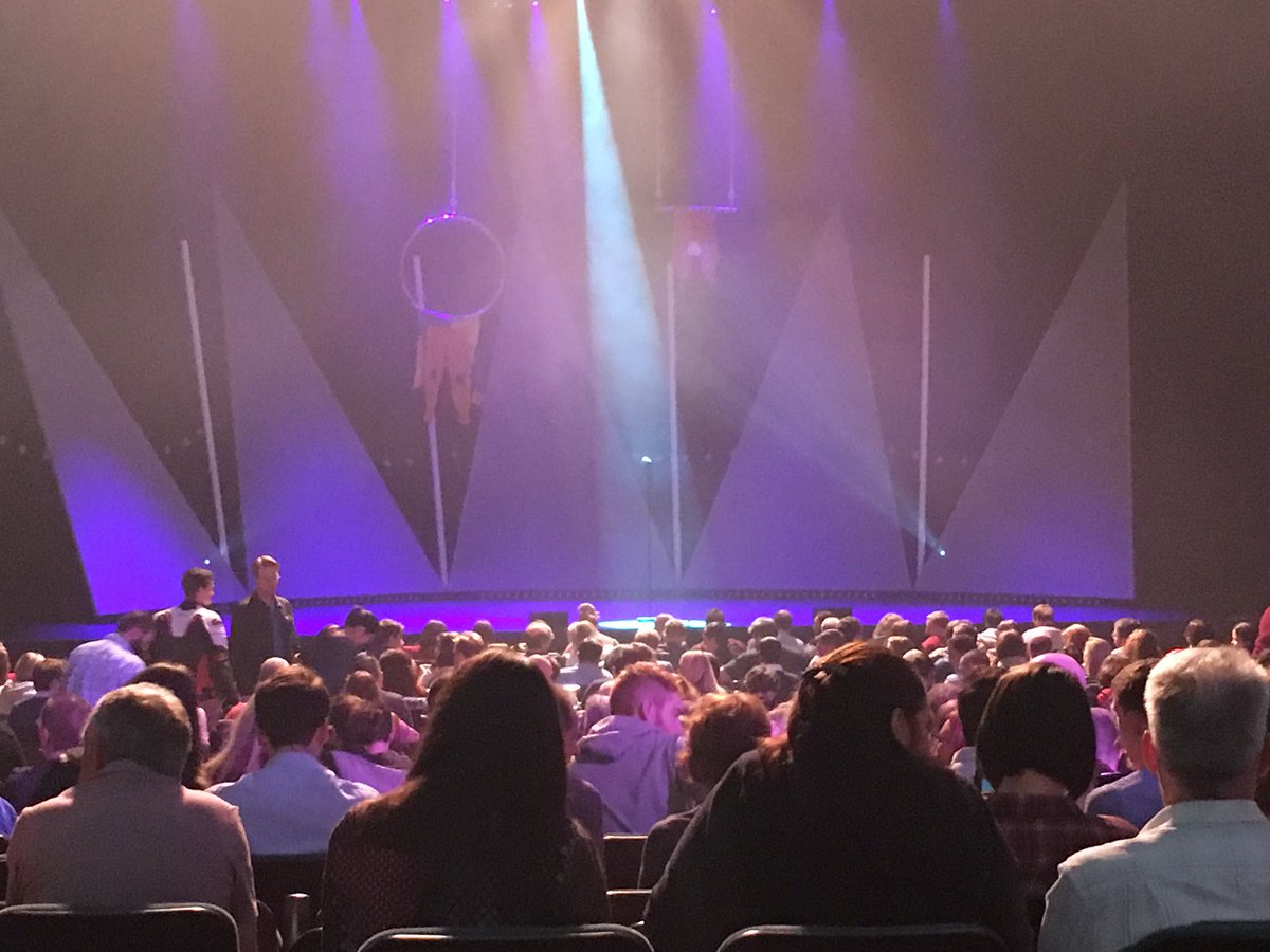 notjustbacks's tweet photo. Looking forward to seeing @adamhillscomedy with @Chris_Smeaton #excited #isitok to ask if you are going to show us your c3po leg ...! https://t.co/pz4zeGMUhb