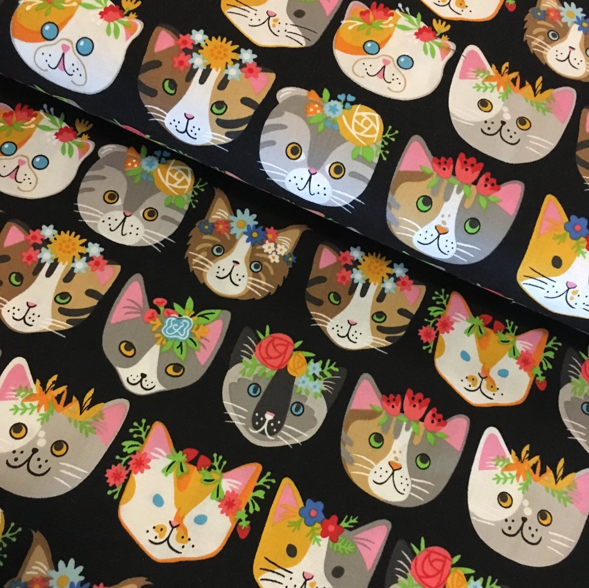 SpoolofThread's tweet photo. Who needs a snapchat filter when we have all the kitties in flower crowns? 😻 #caturday #spoolofthread #caturday #mountpleasant #fabriclove https://t.co/dyYuEft1kj