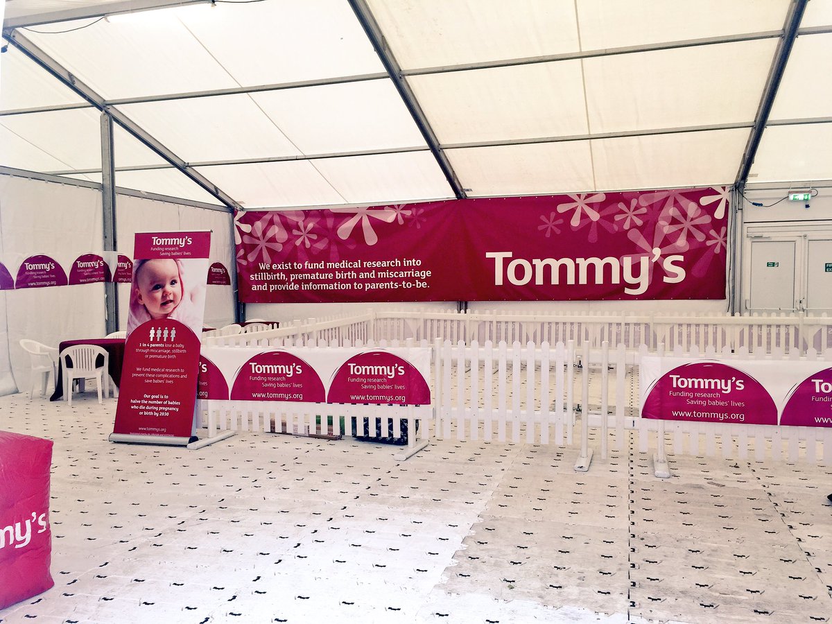 DEVINA_G's tweet photo. All set for tomorrow Team Tommy's! Let's do this! @Tommys_baby @RoyalParksHalf https://t.co/wR3irJaqrE