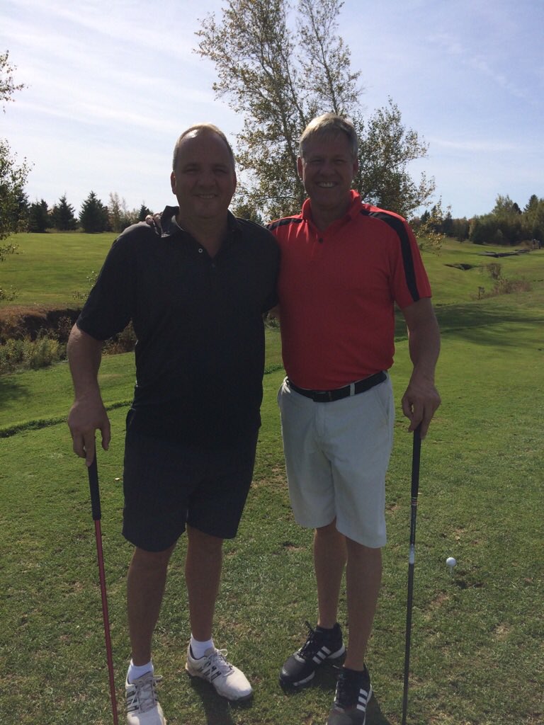Stephen_Horsman's tweet photo. This is my way of taking time for myself & relax. Go team Riverview !! #bb2016ghc #teamriverview #golf #relax #healthychoice #7 https://t.co/6tmsVYJcty