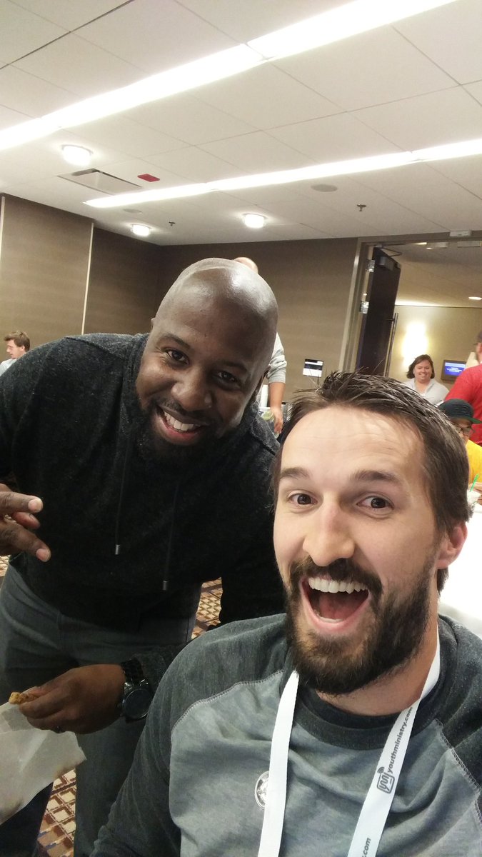 Selfie with @IamJeffWallace at his Developing the Leader Within You workshop! #leadershipPriorities #symc16 #acesintheirplaces