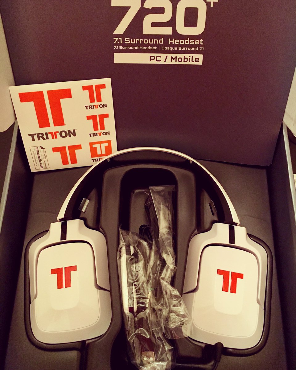 Joaquin_RR's tweet image. Gracias a los consejos de @jav_ichu en @macilustrated en el último episodio sobre música, he decidido cambiar mis cascos! #tritton #headset