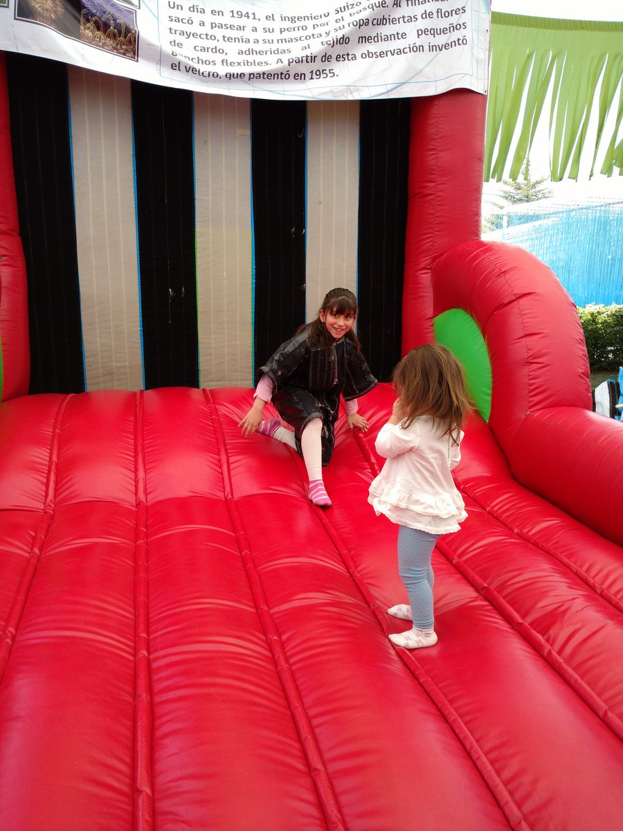 tHeBiGAqUiLeS13's tweet photo. #FiestadelaCienciaExplora  #diaperfect. #enfamilia https://t.co/8Br9I8Q4gw