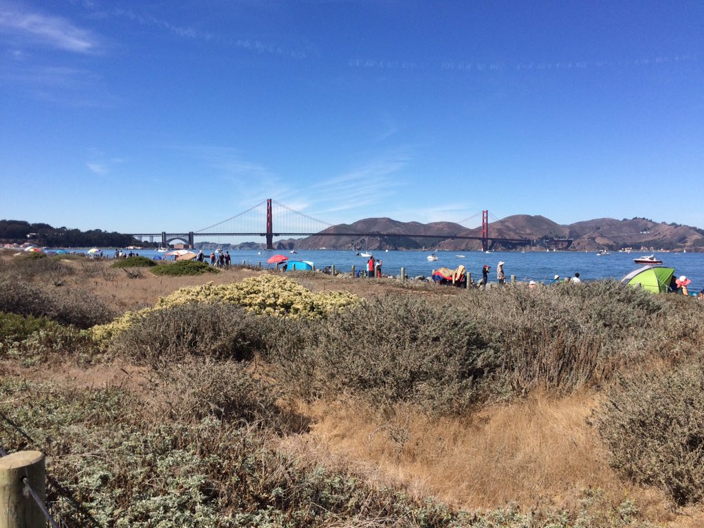 rosforsam's tweet photo. Starting my cycle across the Golden Gate Bridge.....dream!! https://t.co/NC9dmVtlDR