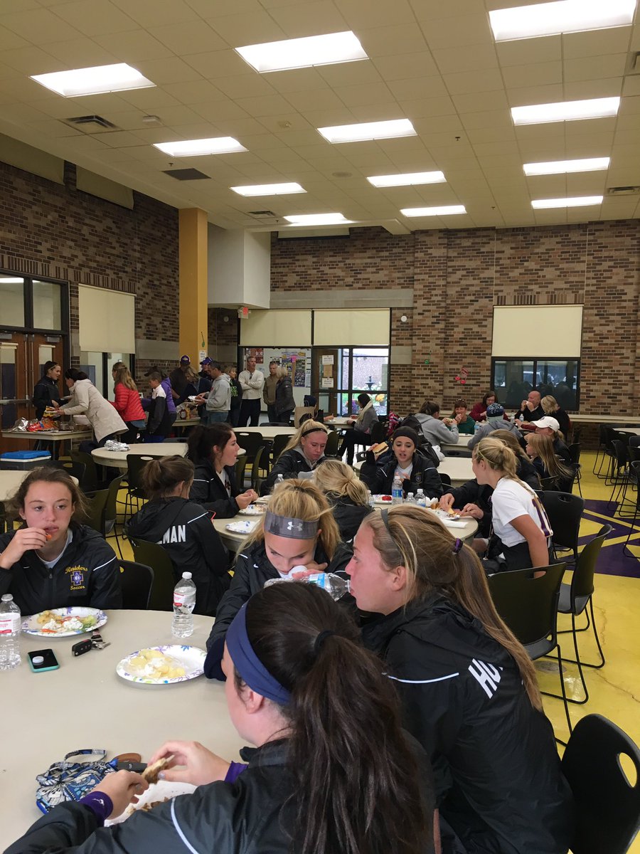 CDHSoccer's tweet photo. Family BBQ after another gsoc W!!! Sections here we come! #family #foe #HereWeGo https://t.co/MgDC41fOWM