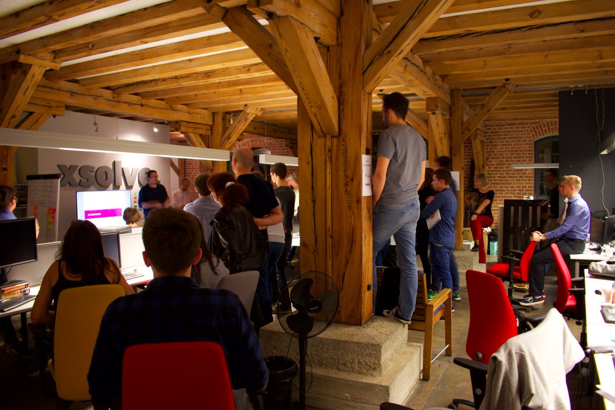 CHILID_agency's tweet image. After many hours Agile Hack ends. We would like to thank all of participants for good work and great fun. #hackathon #agilehack