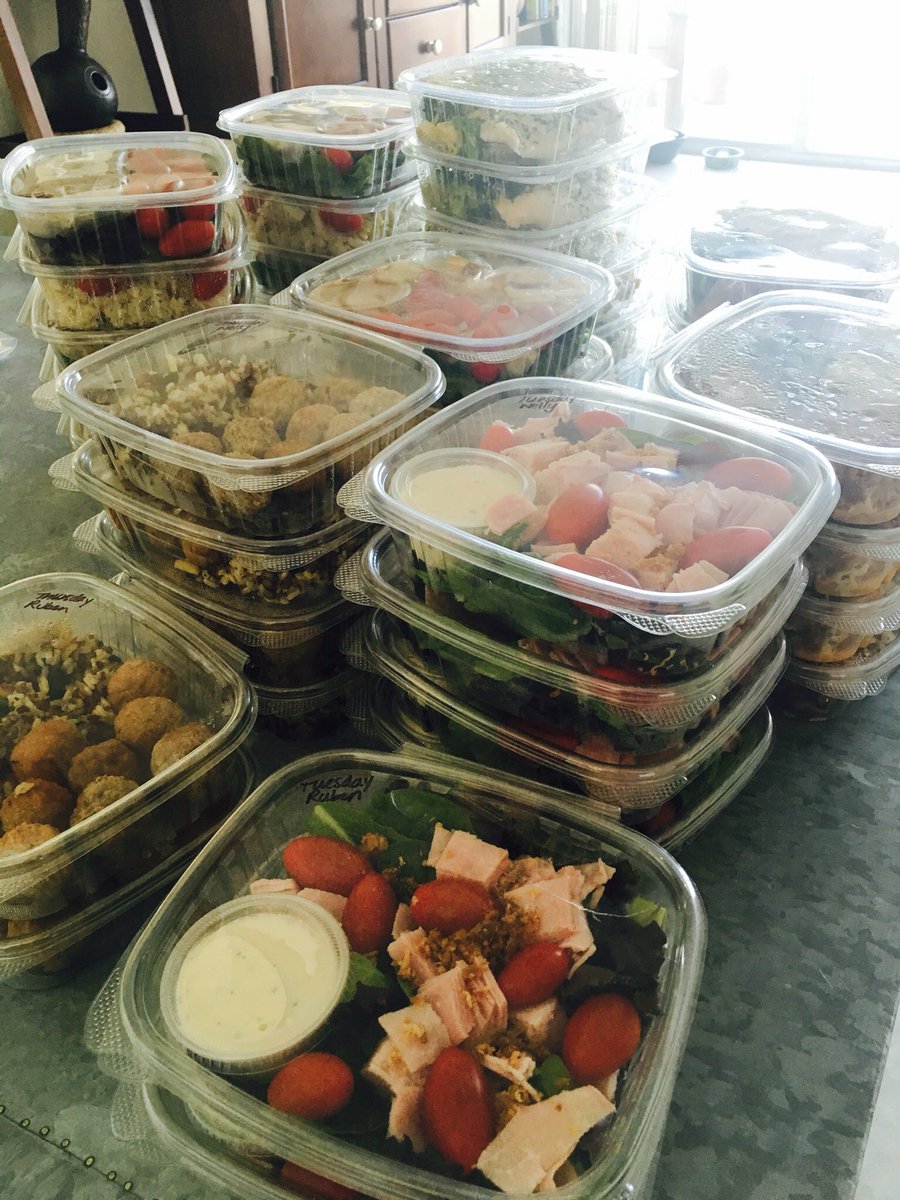 NCOCatering's tweet photo. Tired of prepping your own meals? Contact me for a healthy weekly cantina 😊 https://t.co/DnZeHO9kfx