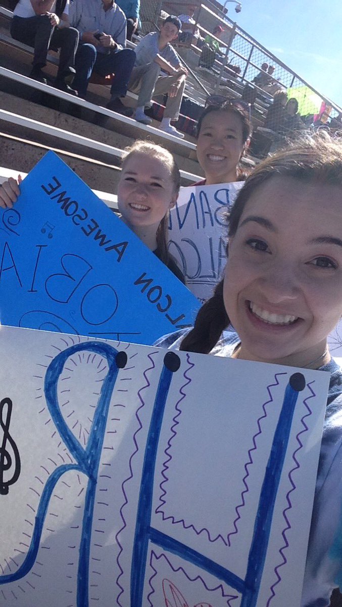 hrhsmmm's tweet photo. Tri-M officers supporting marching band at LHS! https://t.co/yymUsEcJ4C